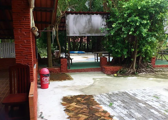 Pine Bungalow Krabi