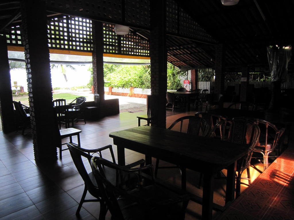 Pine * Krabi town